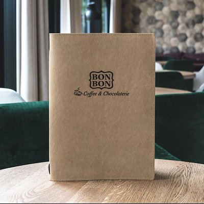 Termotransfer loga v čiernej farbe na umyvateľnom papieri