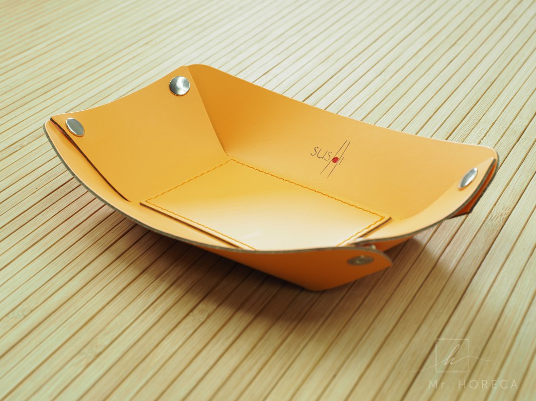 servirovaci-podnos-z-koze-spectro-koze