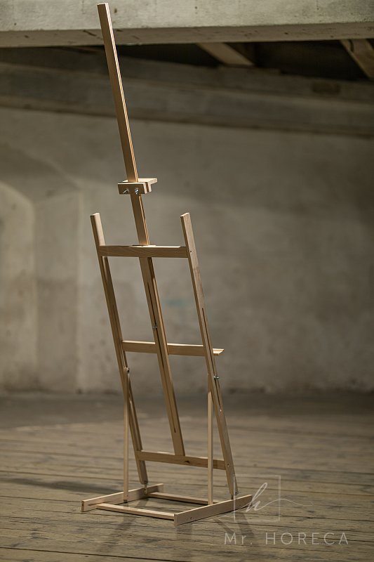 1576606216_dreveny-maliarsky-stojan