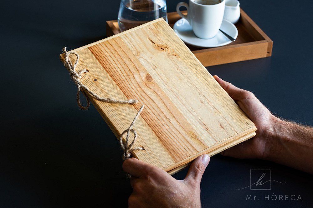 1630591421_menu-karta-z-rustikalneho-dreva-natural