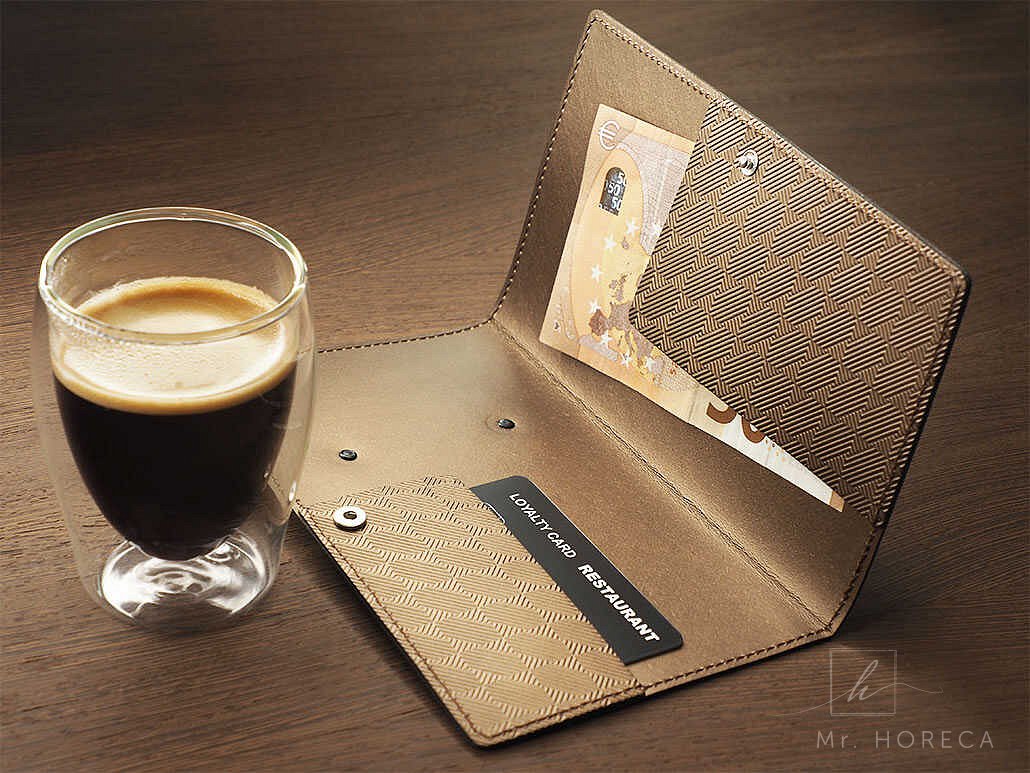 bal-na-uctenku-blok-etno-ornament-detail