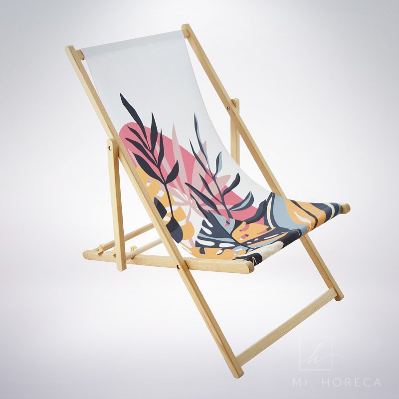 drevene-reklamne-lehatka-s-potlacou-textilu