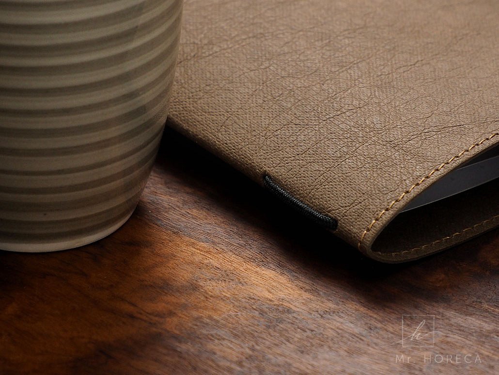 _menu-ambiente-umyvatelny-papier-hnedy-detail-gumicka _menu-ambiente-umyvatelny-papier-hnedy-detail-gumicka