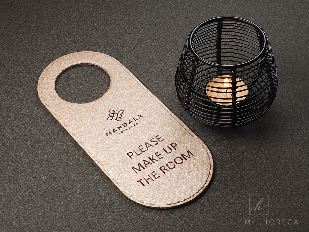 visacka-na-dvere-kanvas