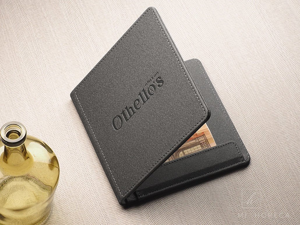 obal-na-ucet-berlin-magnet-siva