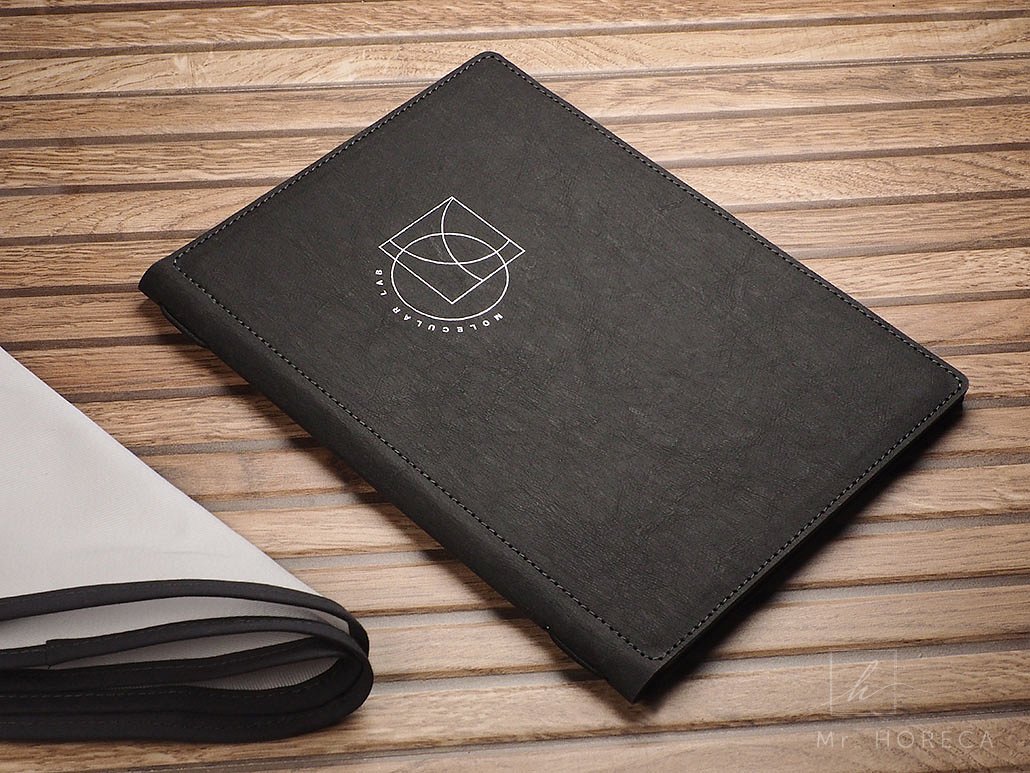 menu-fine-dining-ambiente-umyvatelny-papier-cierny