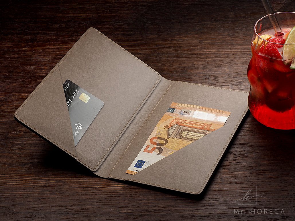 obal-na-uctenku-so-zalozkami-pacifico-caffe-late-vnutro